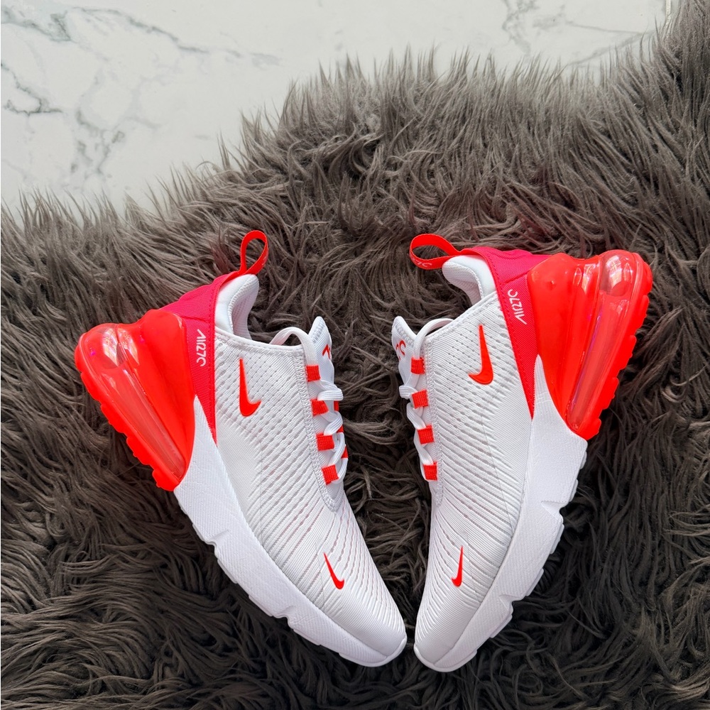 Nike Air Max 270 - Picture 7 of 10